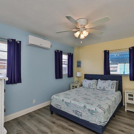 Gorgeous Beach Condo Сейнт Питърсбърг Екстериор снимка
